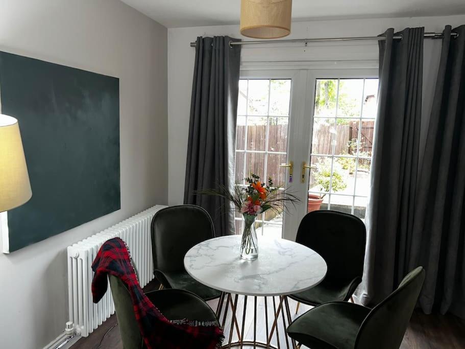 15 Min Drive To Airport 20 Min To Loch Lomond And City Center Old Kilpatrick Екстериор снимка